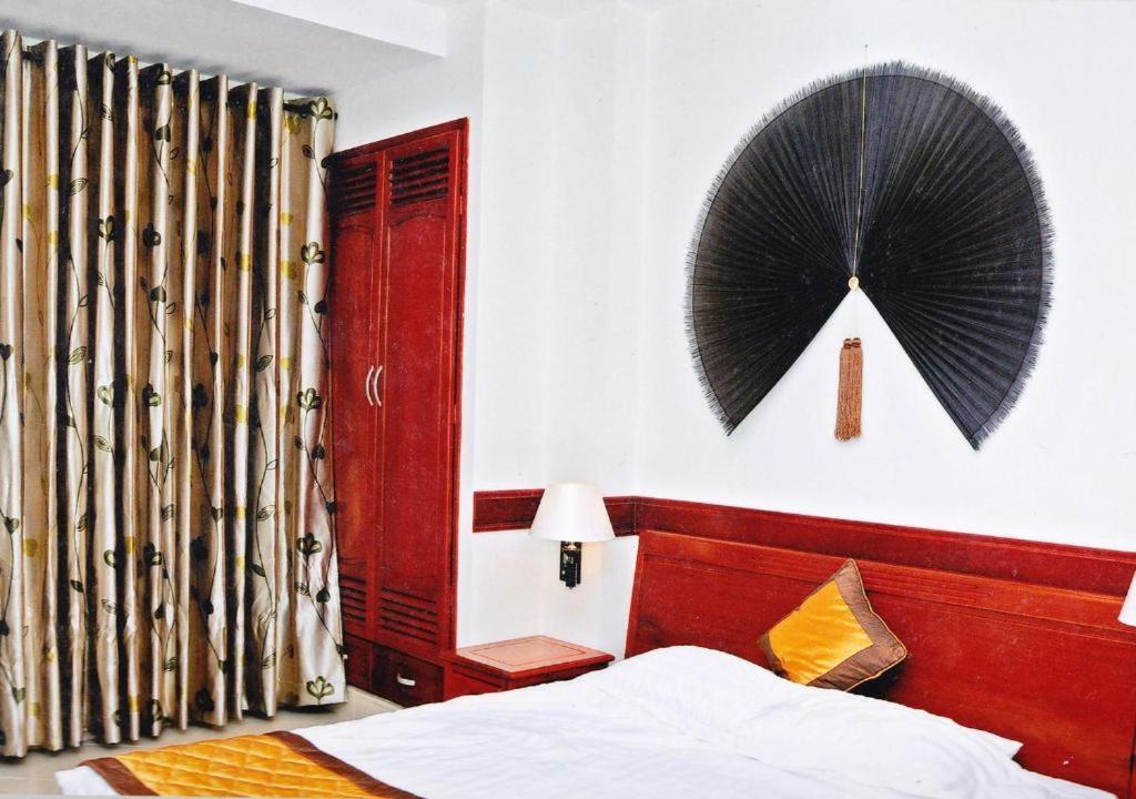 Hoang Thanh Thuy Airport Hotel 1 - Gan Am Thuc Dem Cho Hoang Hoa Tham Πόλη Χο Τσι Μινχ Εξωτερικό φωτογραφία