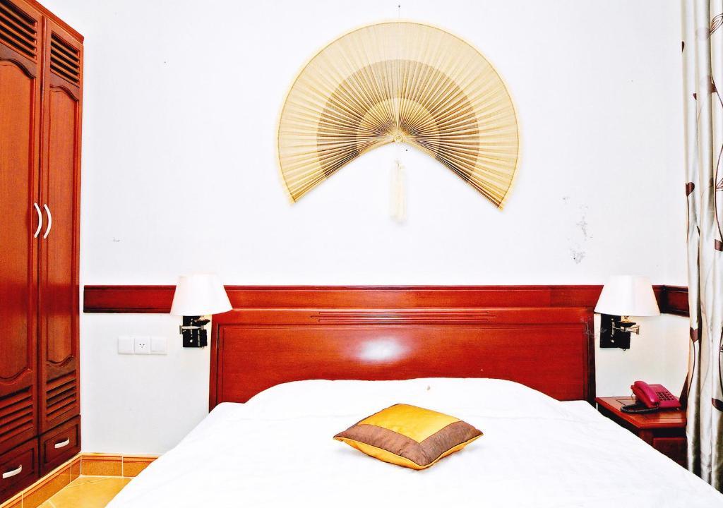 Hoang Thanh Thuy Airport Hotel 1 - Gan Am Thuc Dem Cho Hoang Hoa Tham Πόλη Χο Τσι Μινχ Δωμάτιο φωτογραφία