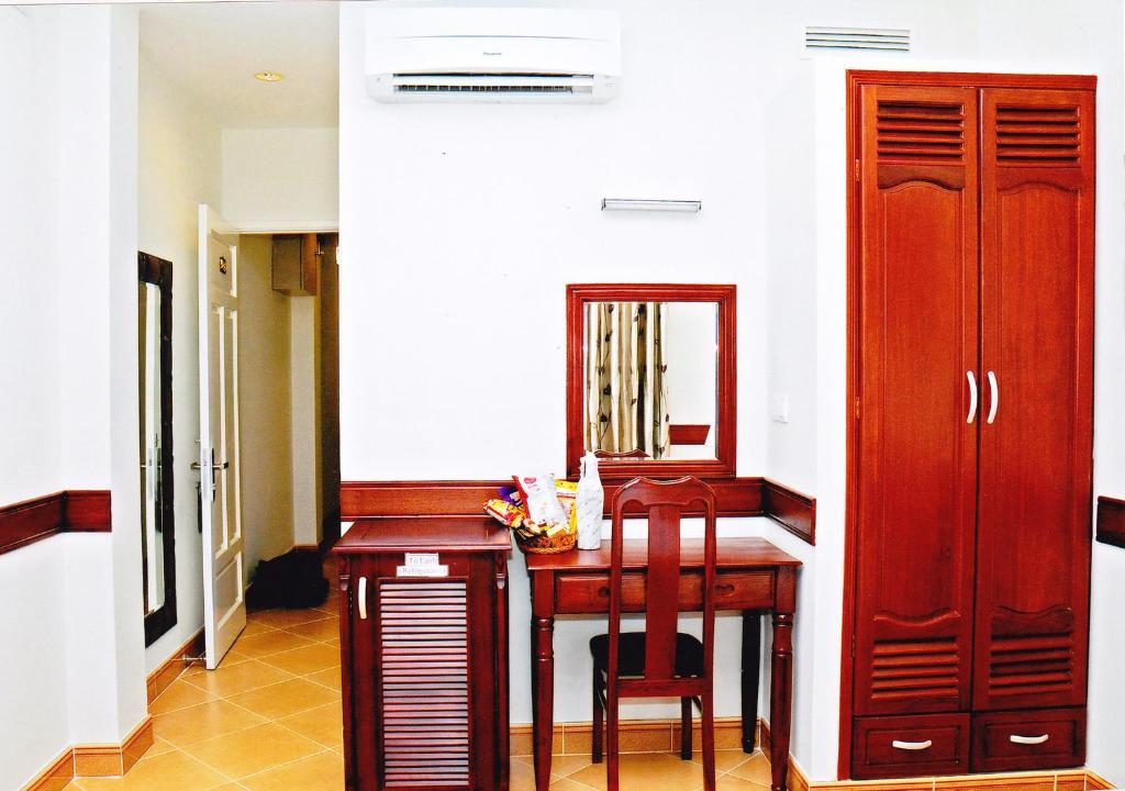 Hoang Thanh Thuy Airport Hotel 1 - Gan Am Thuc Dem Cho Hoang Hoa Tham Πόλη Χο Τσι Μινχ Δωμάτιο φωτογραφία