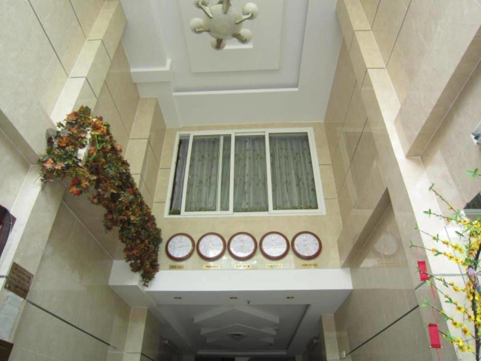 Hoang Thanh Thuy Airport Hotel 1 - Gan Am Thuc Dem Cho Hoang Hoa Tham Πόλη Χο Τσι Μινχ Εξωτερικό φωτογραφία