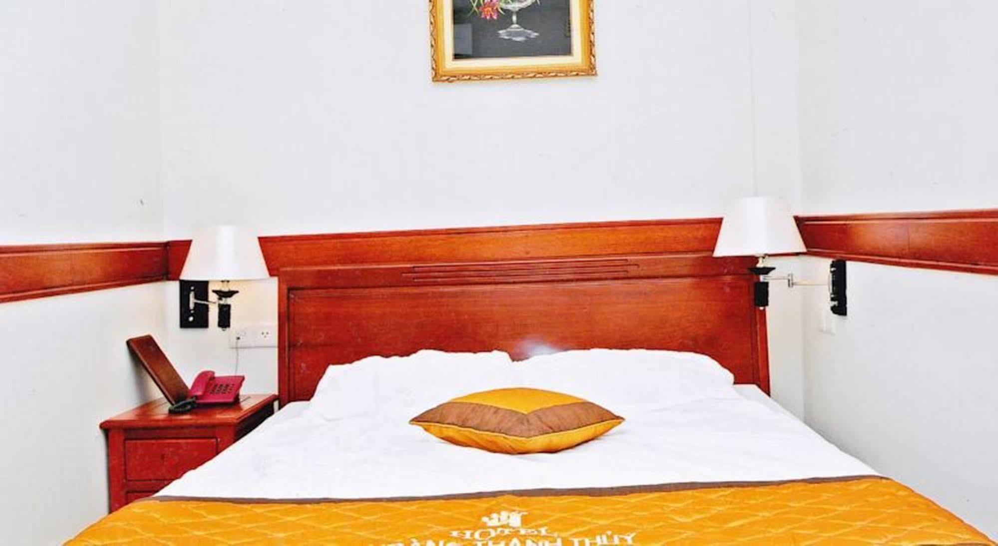 Hoang Thanh Thuy Airport Hotel 1 - Gan Am Thuc Dem Cho Hoang Hoa Tham Πόλη Χο Τσι Μινχ Εξωτερικό φωτογραφία